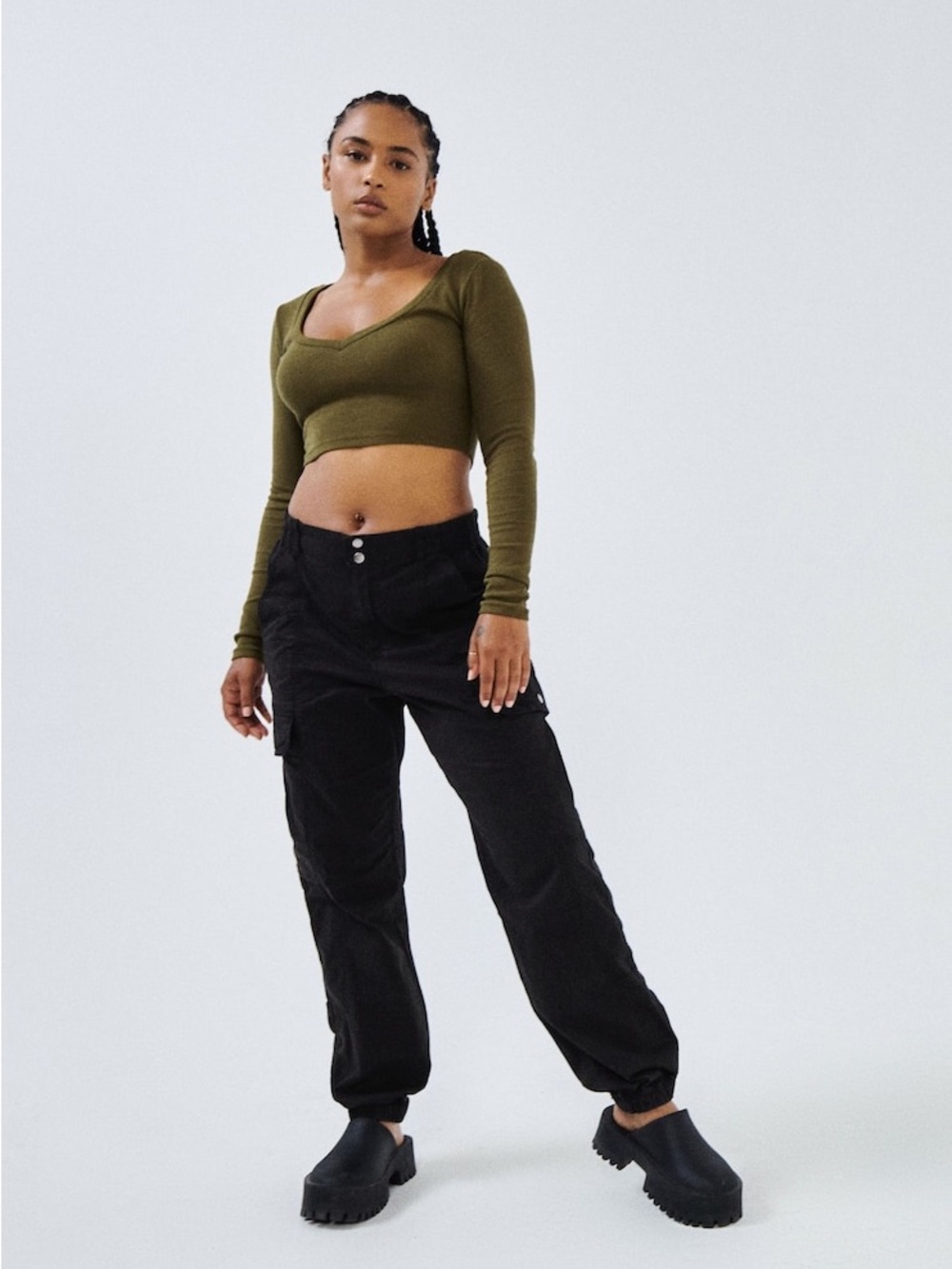 Garage Women's Gray Cargo Jogger Pants - Picture 13 of 13